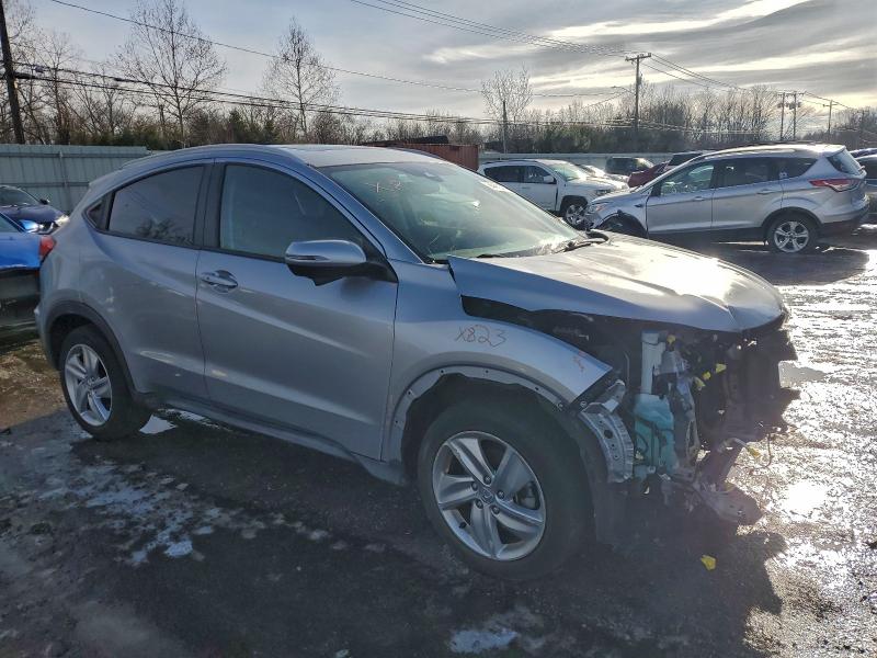 3CZRU6H59LM726403 - 2020 HONDA HR-V EX SILVER photo 4