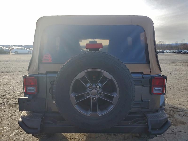 1C4BJWDG8JL809777 - 2018 JEEP WRANGLER U SPORT Сұр фото 6