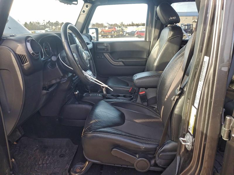 1C4BJWDG8JL809777 - 2018 JEEP WRANGLER U SPORT Сұр фото 7