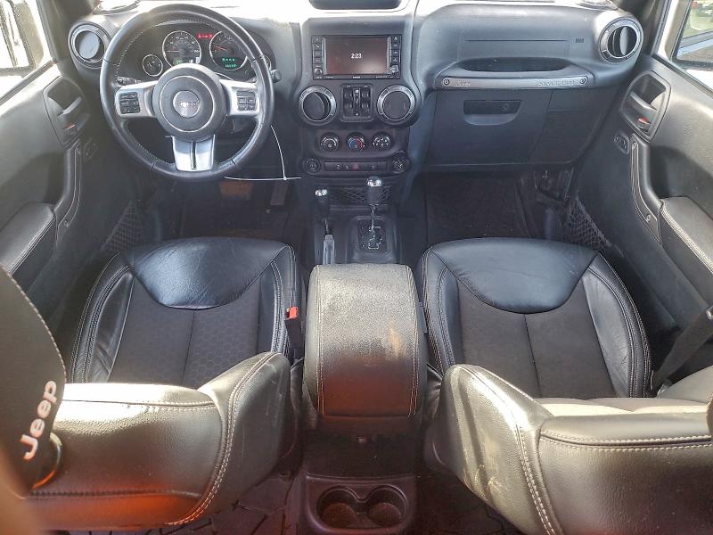 1C4BJWDG8JL809777 - 2018 JEEP WRANGLER U SPORT Сұр фото 8