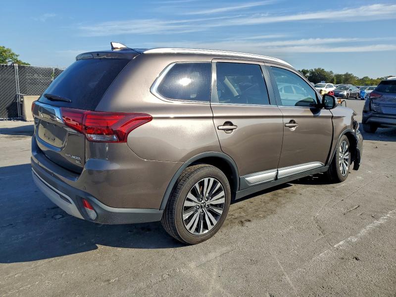 JA4AD3A35KZ006520 - 2019 MITSUBISHI OUTLANDER SE ნაცრისფერი ფოტო 3