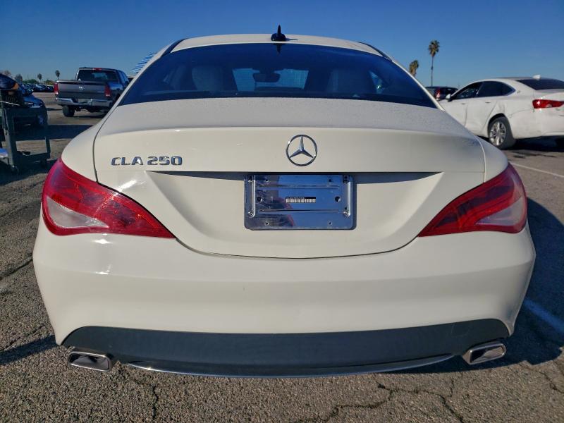 WDDSJ4EB5FN283844 - 2015 MERCEDES-BENZ CLA 250 WHITE photo 6
