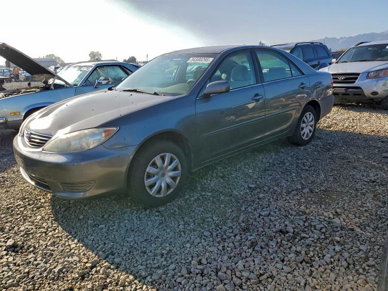 2005 TOYOTA CAMRY LE, 