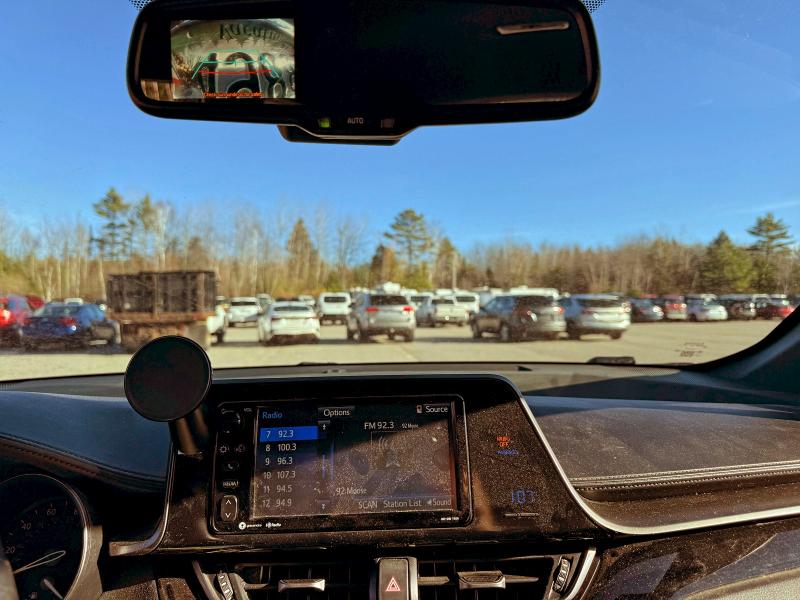 NMTKHMBX7JR037658 - 2018 TOYOTA C-HR XLE Rot Foto 11