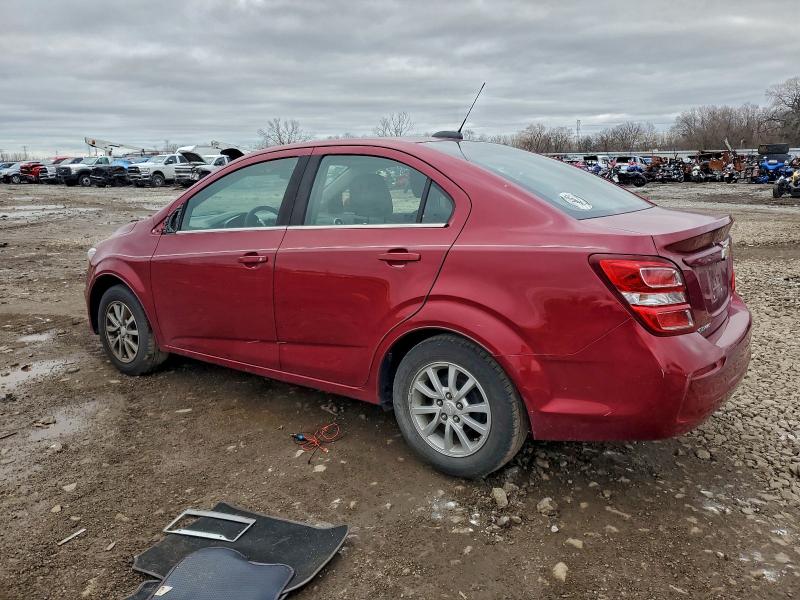 1G1JD5SB1K4112718 - 2019 CHEVROLET SONIC LT RED photo 2