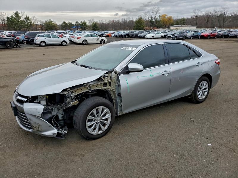 2015 TOYOTA CAMRY LE, 