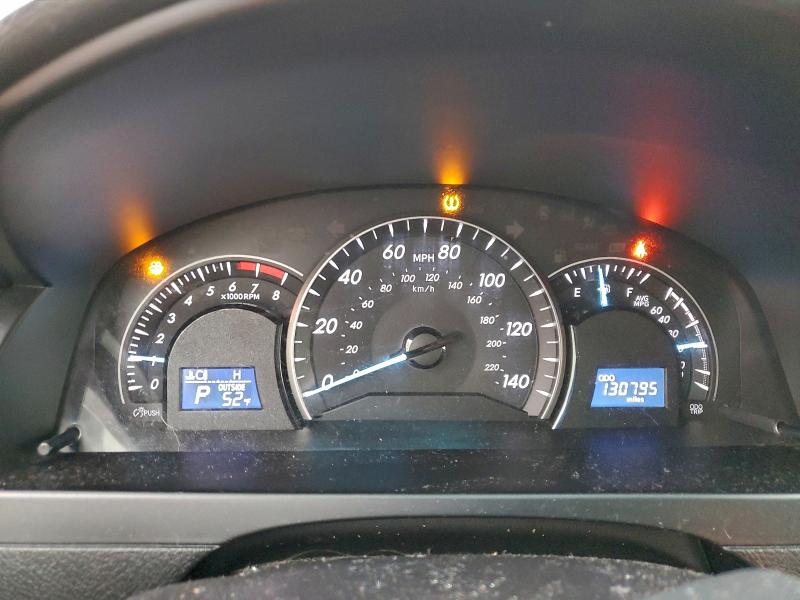 4T4BF1FK5FR509011 - 2015 TOYOTA CAMRY LE 银色 照片 9