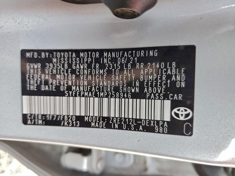 5YFEPMAE1MP258946 - 2021 TOYOTA COROLLA LE ვერცხლისფერი ფოტო 12