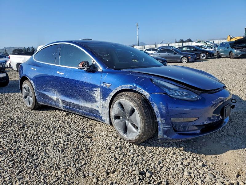 5YJ3E1EBXKF497285 - 2019 TESLA MODEL 3 أزرق صورة 4