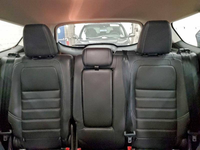 1FMCU9HD2JUA90383 - 2018 FORD ESCAPE SEL Күміс фото 10