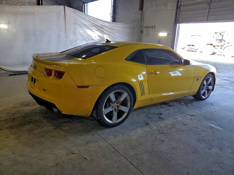 2G1FK1EJ6A9149105 - 2010 CHEVROLET CAMARO SS YELLOW photo 3