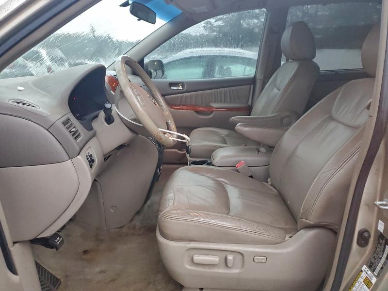 5TDYK4CC3AS328151 - 2010 TOYOTA SIENNA XLE GOLD photo 7