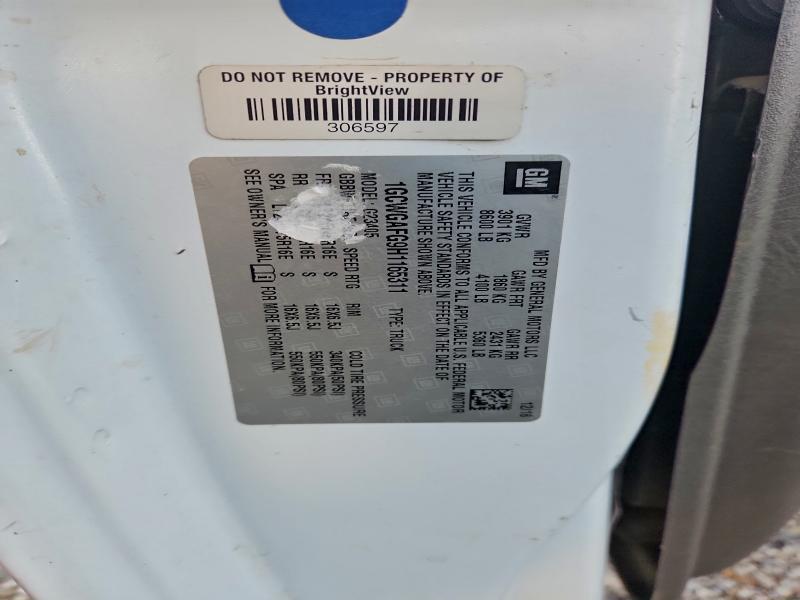 1GCWGAFG9H1165311 - 2017 CHEVROLET EXPRESS G2 WHITE photo 13