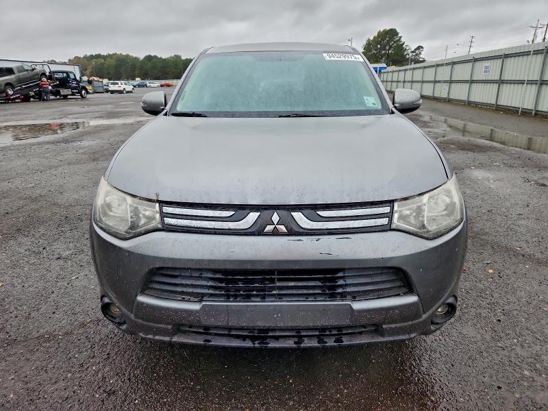 JA4AD3A30EZ019079 - 2014 MITSUBISHI OUTLANDER SE SILVER photo 5