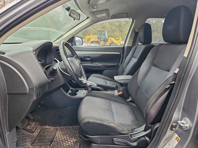 JA4AD3A30EZ019079 - 2014 MITSUBISHI OUTLANDER SE SILVER photo 7