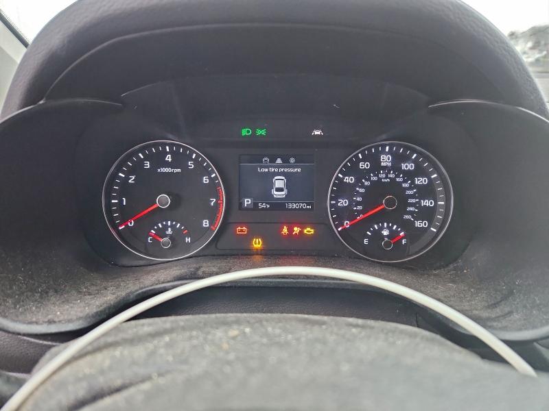 3KPF24AD6KE076541 - 2019 KIA FORTE FE Ақ фото 9