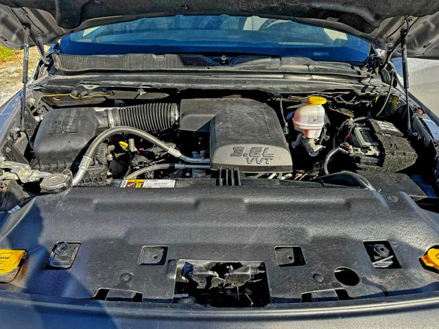 1C6RR7LG2RS156497 - 2024 RAM 1500 CLASS SLT 灰色 照片 7