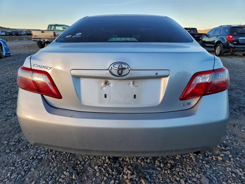 4T1BE46KX8U228274 - 2008 TOYOTA CAMRY CE SILVER photo 6