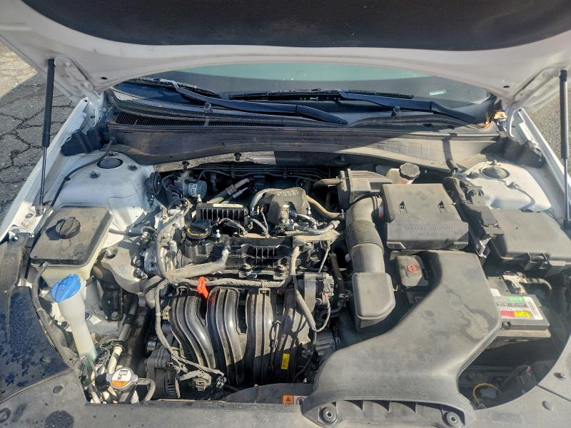 5XXGT4L39JG227383 - 2018 KIA OPTIMA LX თეთრი ფოტო 11