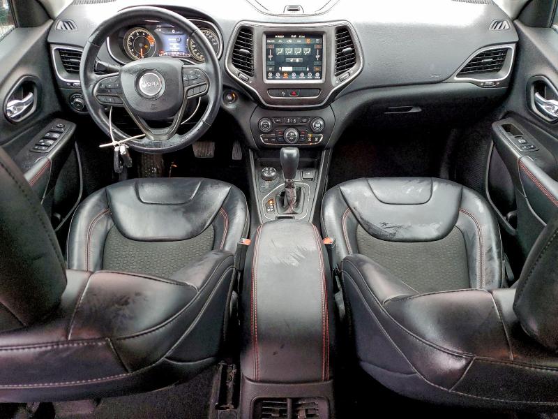 1C4PJMBX3MD193868 - 2021 JEEP CHEROKEE TRAILHAWK ORANGE photo 8