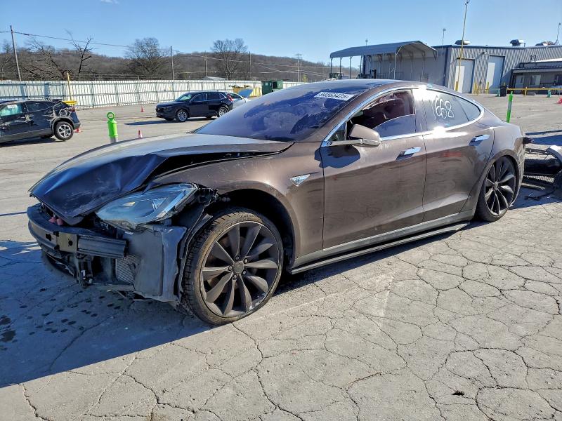 2014 TESLA MODEL S, 