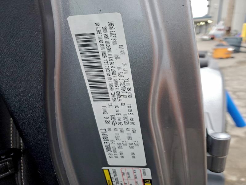 1C4BJWEGXEL219715 - 2014 JEEP WRANGLER U SAHARA Plata foto 12