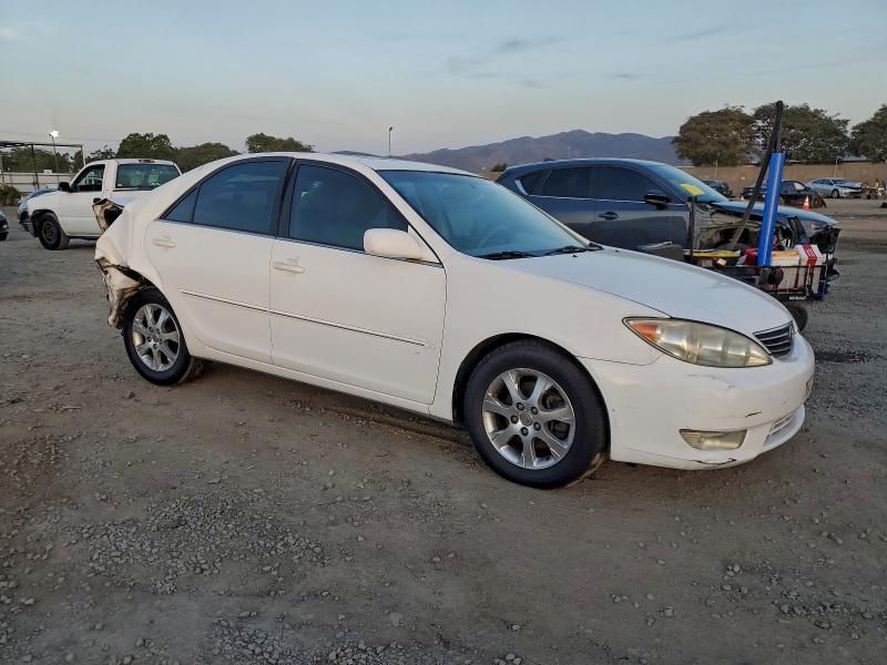 JTDBF32KX60167014 - 2006 TOYOTA CAMRY LE 白色 照片 4
