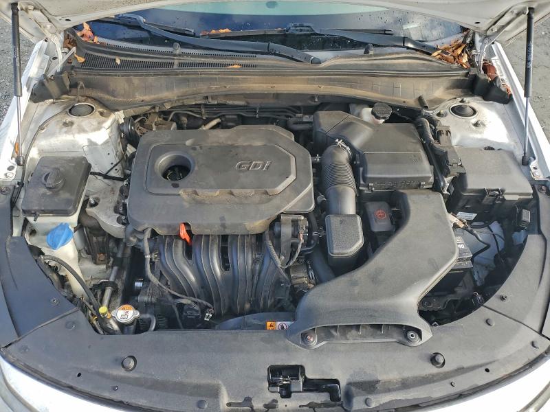 5XXGU4L38GG119438 - 2016 KIA OPTIMA EX WHITE photo 11