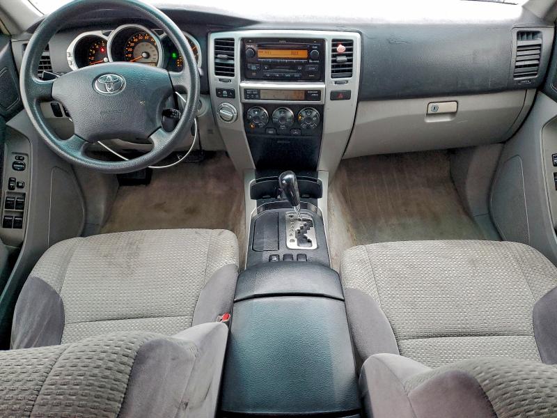 JTEBU14R950069672 - 2005 TOYOTA 4RUNNER SR5 SILVER photo 8