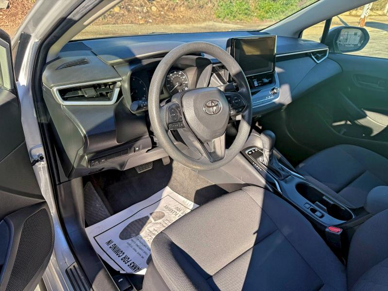 JTDBCMFE6PJ009140 - 2023 TOYOTA COROLLA LE ვერცხლისფერი ფოტო 11