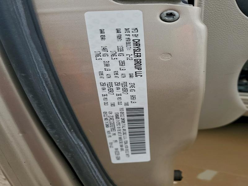 2C4RC1CG9CR278953 - 2012 CHRYSLER TOWN & COU TOURING L TAN photo 13