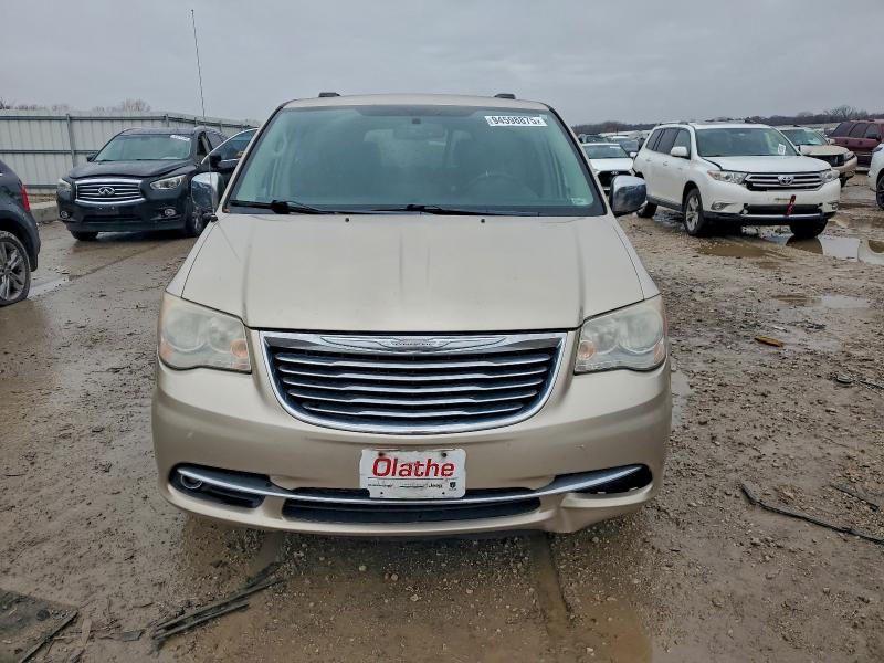 2C4RC1CG9CR278953 - 2012 CHRYSLER TOWN & COU TOURING L TAN photo 5