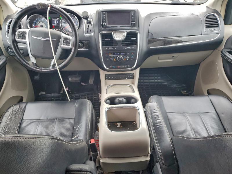 2C4RC1CG9CR278953 - 2012 CHRYSLER TOWN & COU TOURING L TAN photo 8