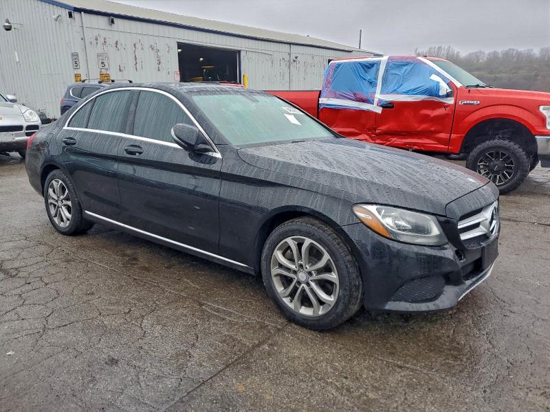 55SWF4KB5HU183616 - 2017 MERCEDES-BENZ C 300 4MATIC BLACK photo 4