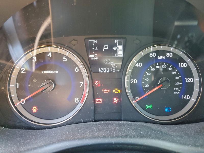 KMHCT5AE8HU363545 - 2017 HYUNDAI ACCENT SE Gris photo 9