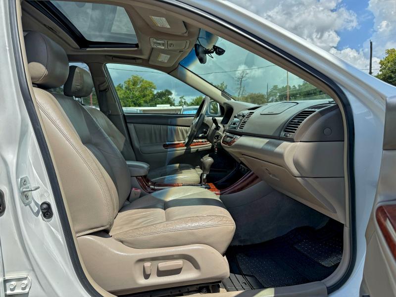 4T1BE32K52U027812 - 2002 TOYOTA CAMRY LE 白色 照片 5