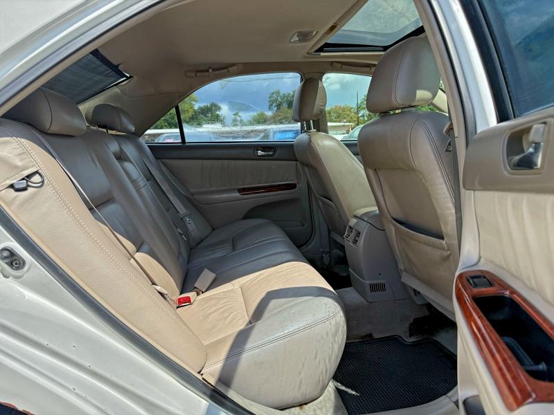 4T1BE32K52U027812 - 2002 TOYOTA CAMRY LE 白色 照片 6