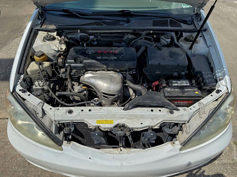 4T1BE32K52U027812 - 2002 TOYOTA CAMRY LE 白色 照片 7