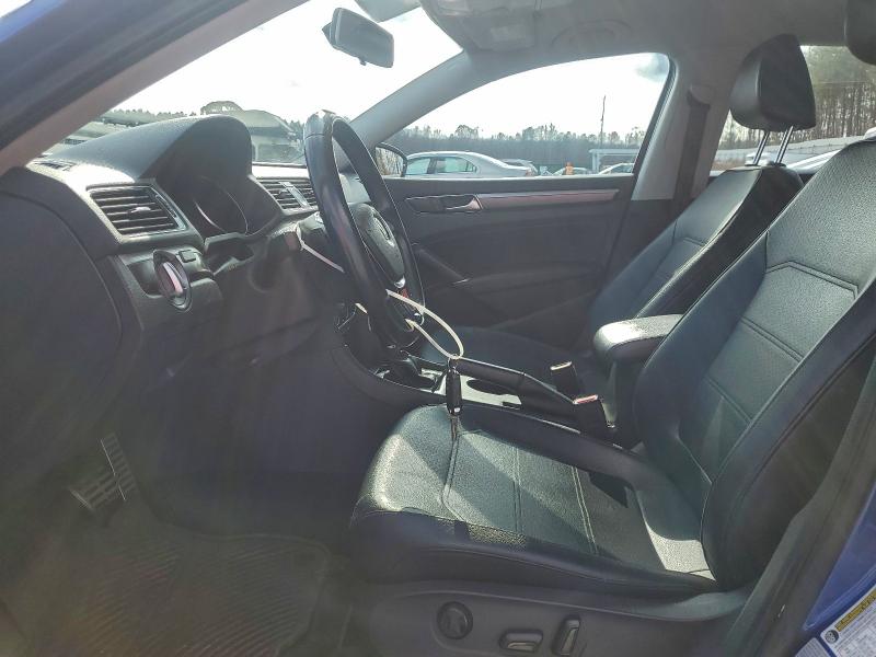 1VWDT7A32HC018484 - 2017 VOLKSWAGEN PASSAT R-LINE Blau Foto 7