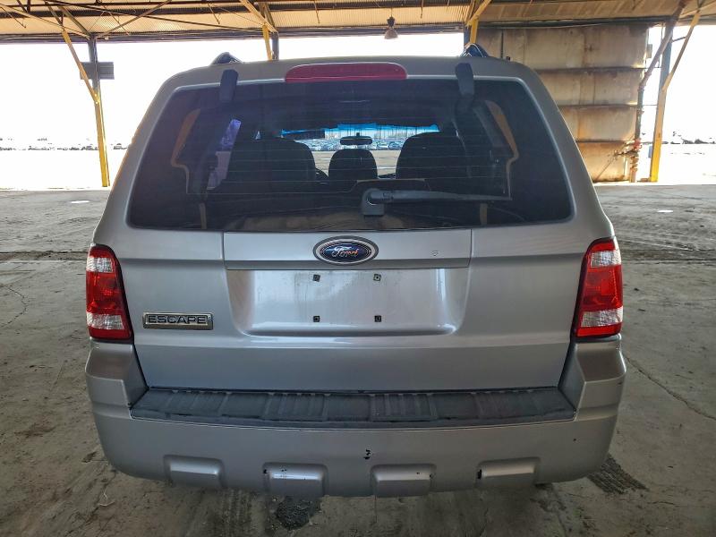 1FMCU02Z38KD22091 - 2008 FORD ESCAPE XLS Gümüş foto 6
