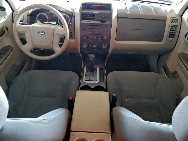 1FMCU02Z38KD22091 - 2008 FORD ESCAPE XLS Gümüş foto 8