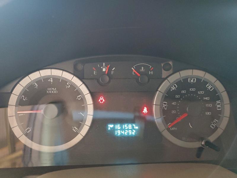 1FMCU02Z38KD22091 - 2008 FORD ESCAPE XLS Gümüş foto 9