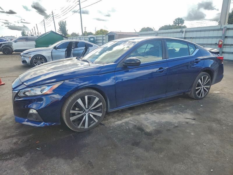 2022 NISSAN ALTIMA SR, 