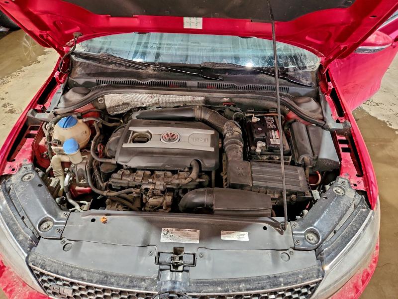 3VW567AJ5DM383017 - 2013 VOLKSWAGEN JETTA GLI RED photo 11
