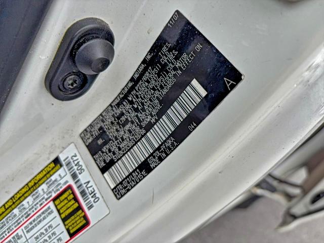 5TDZK22C98S139766 - 2008 TOYOTA SIENNA XLE WHITE photo 10