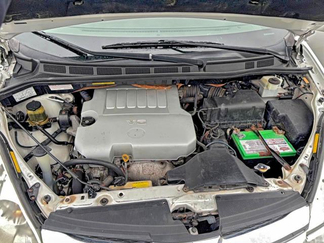 5TDZK22C98S139766 - 2008 TOYOTA SIENNA XLE WHITE photo 7