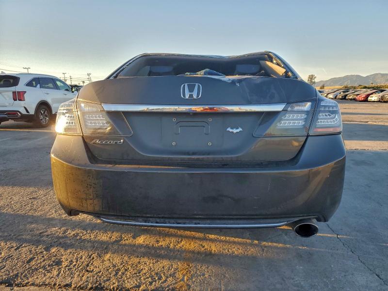 1HGCR2F39DA143630 - 2013 HONDA ACCORD LX 灰色 照片 6