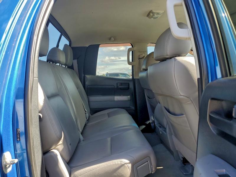 5TBBV54117S453022 - 2007 TOYOTA TUNDRA DOUBLE CAB SR5 BLUE photo 10