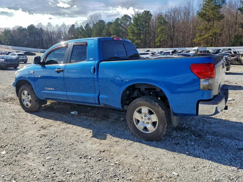 5TBBV54117S453022 - 2007 TOYOTA TUNDRA DOUBLE CAB SR5 BLUE photo 2