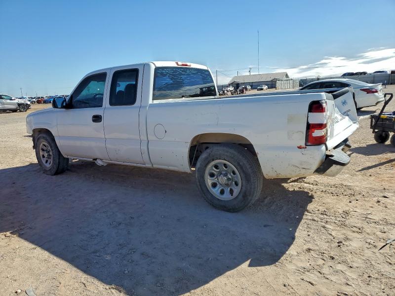 1GCEC19X47Z166949 - 2007 CHEVROLET SILVERADO C1500 CLASSIC WHITE photo 2